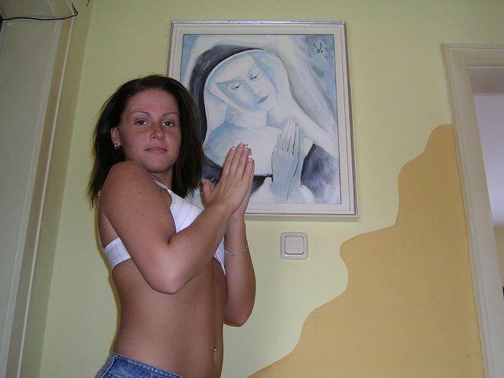 14P Brunette GF poses in crotchless denim to show you her tight pussy