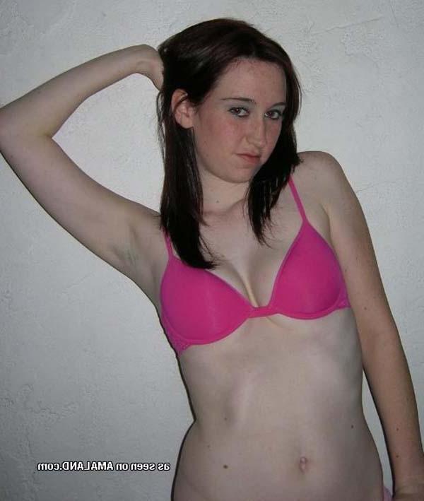 15P Collection of selfpics of 2 naughty grlfriends having fun on cam