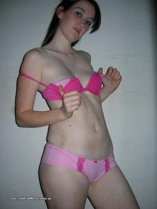 15P Collection of selfpics of 2 naughty grlfriends having fun on cam