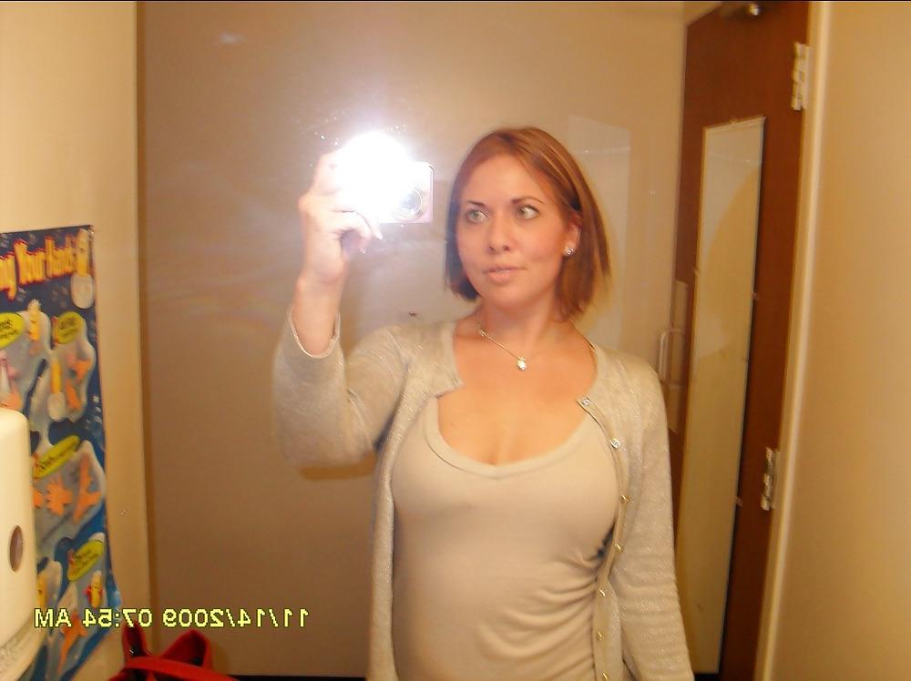 25P Lee-Grace Dougherty aka Lee Dougherty - nude-