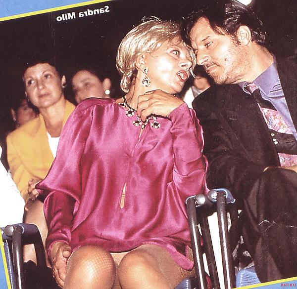 25P Italian tv mature stars i masturbated for 4