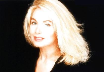 25P Italian tv mature stars i masturbated for 4