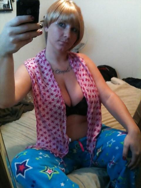 25P Plump Girls I Found On SmutDates