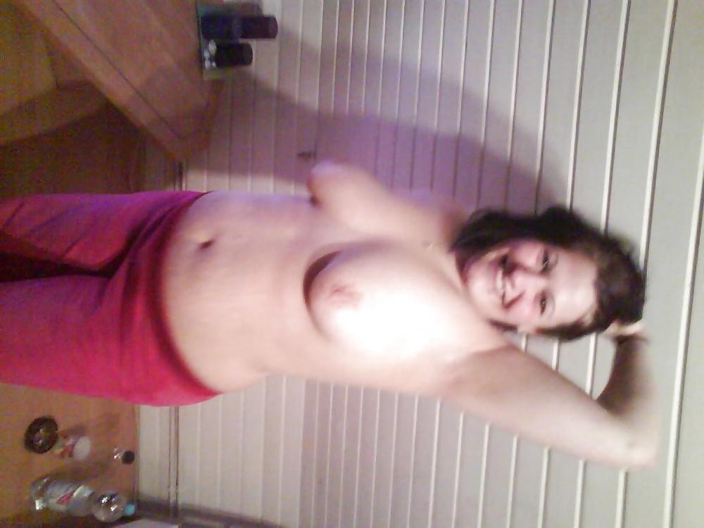25P Plump Girls I Found On SmutDates