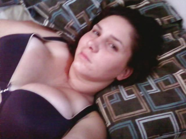 25P Plump Girls I Found On SmutDates