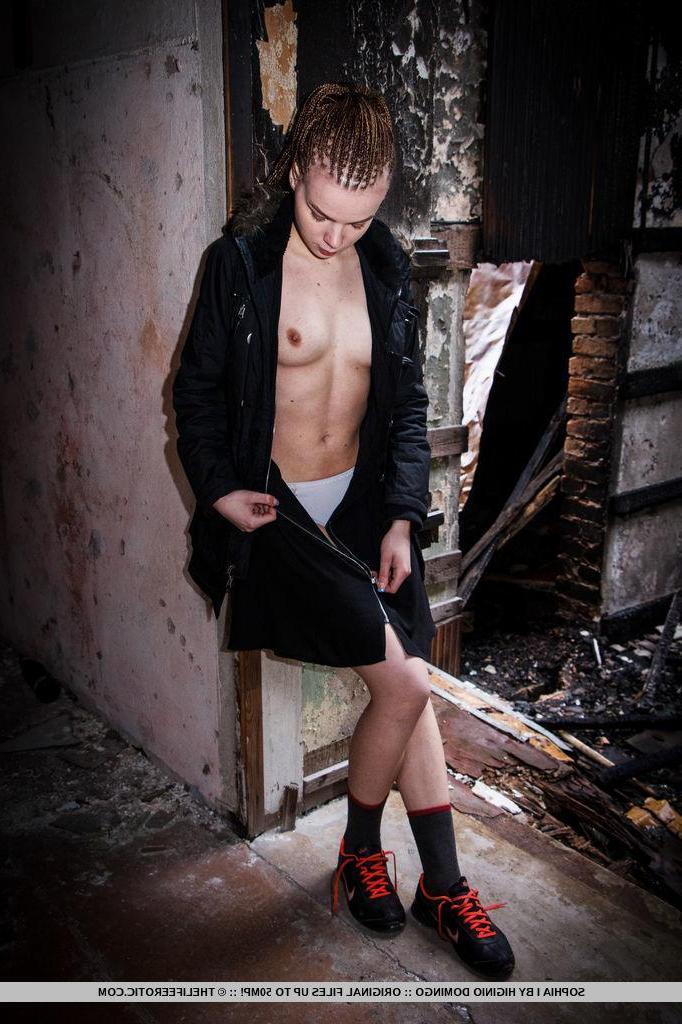 16P Erotic model Sophia I strips in a grungy abandoned building