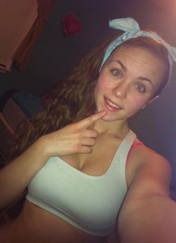 15P Naughty teen GFs share some of their hot selfies with you