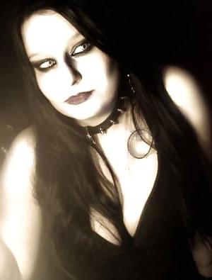 7P Gothic big boobs