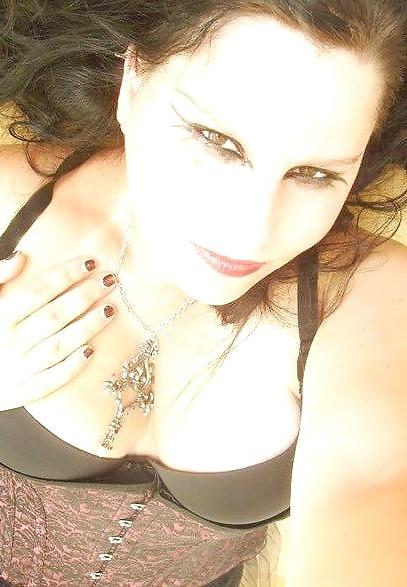 7P Gothic big boobs