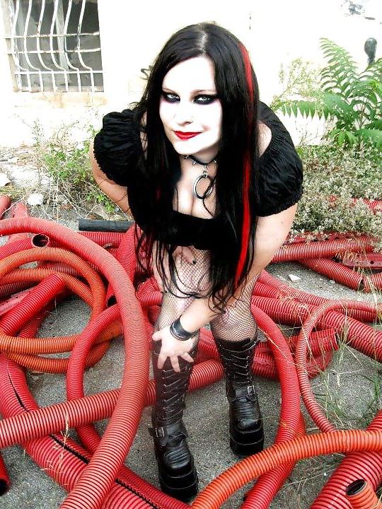 7P Gothic big boobs