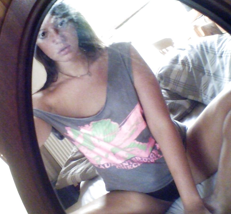 25P My Sweet English Girl Shows Off