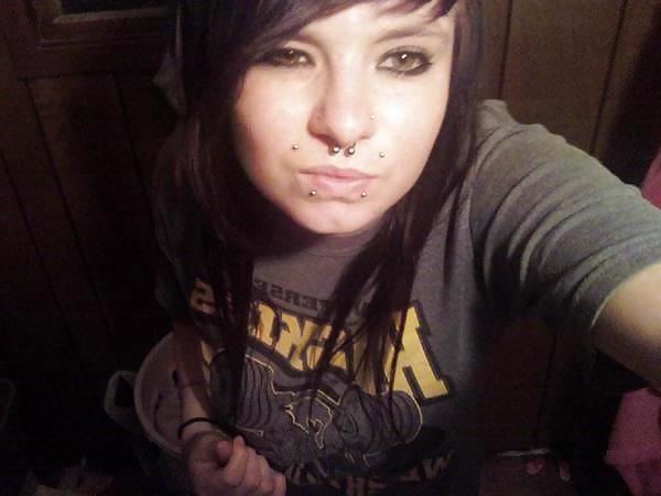 25P emo scene queen