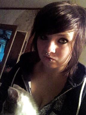 25P emo scene queen