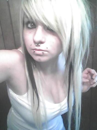 25P emo scene queen