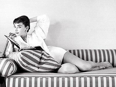 25P I love masturbating to Audrey Hepburn 