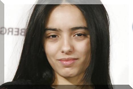 25P Hafsia Herzi (non-porn)