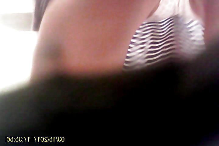 7P Upskirt in a store