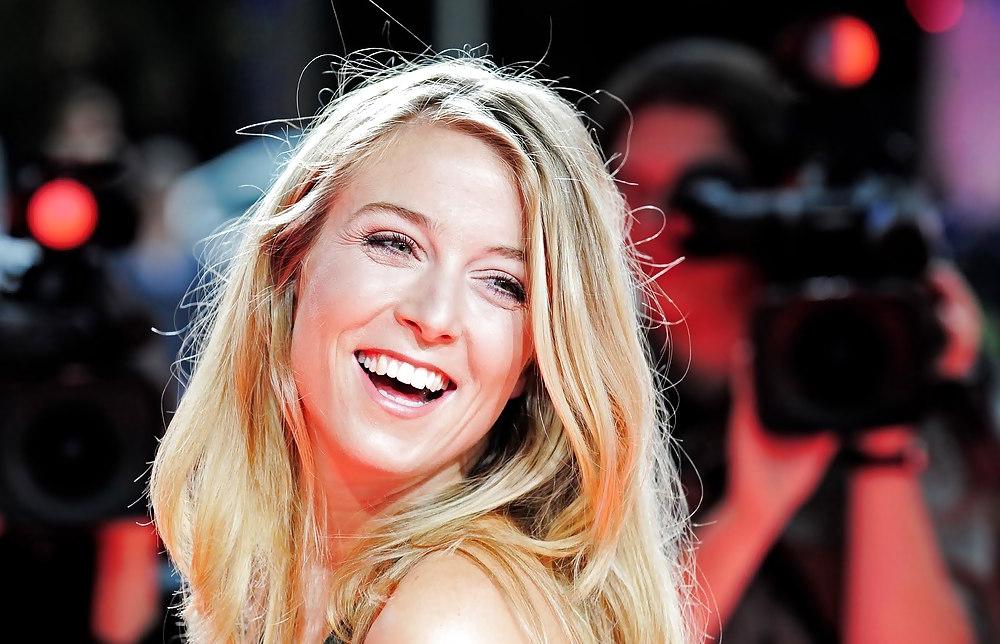 25P German Celebrity - Nina Eichinger