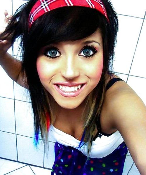 24P Cute emo girls 1.0