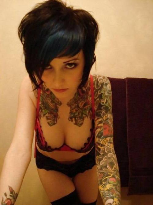 24P Cute emo girls 1.0