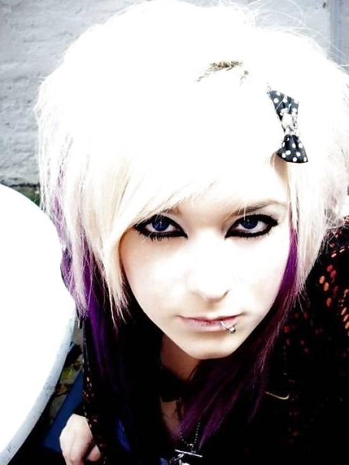 24P Cute emo girls 1.0
