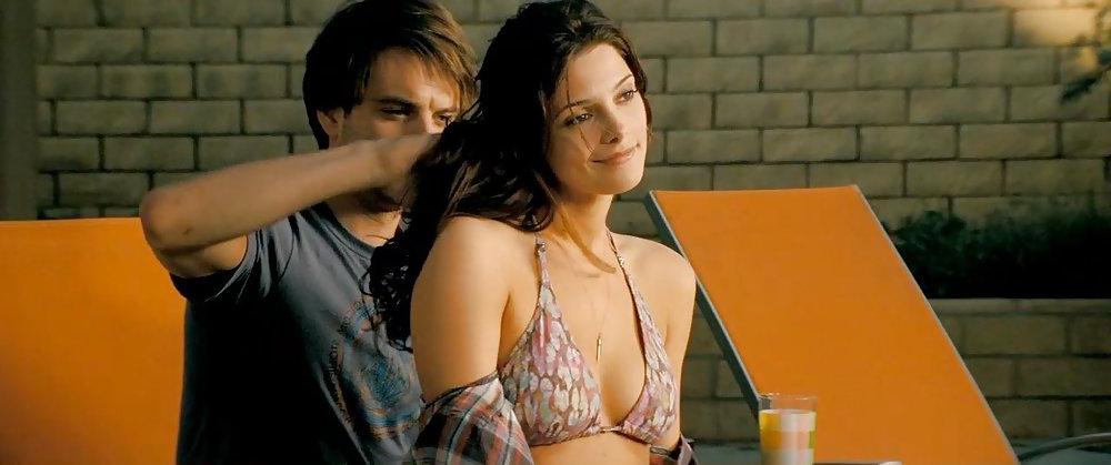 25P Ashley Greene mega collection