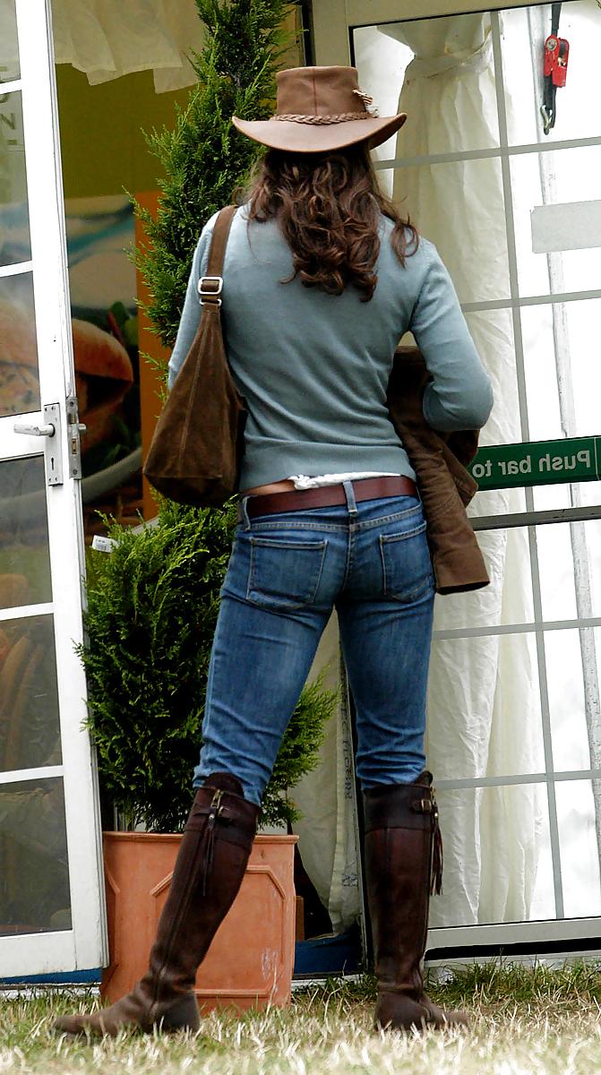 25P Super Sexy Kate Middleton