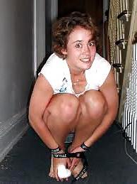 13P SUBMISSIVE GIRLS. ( UK MASTER SEEKING SLAVES )