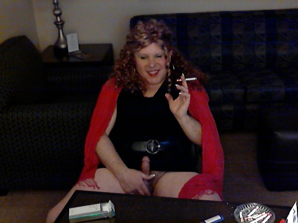 5P Smoking Crossdresser