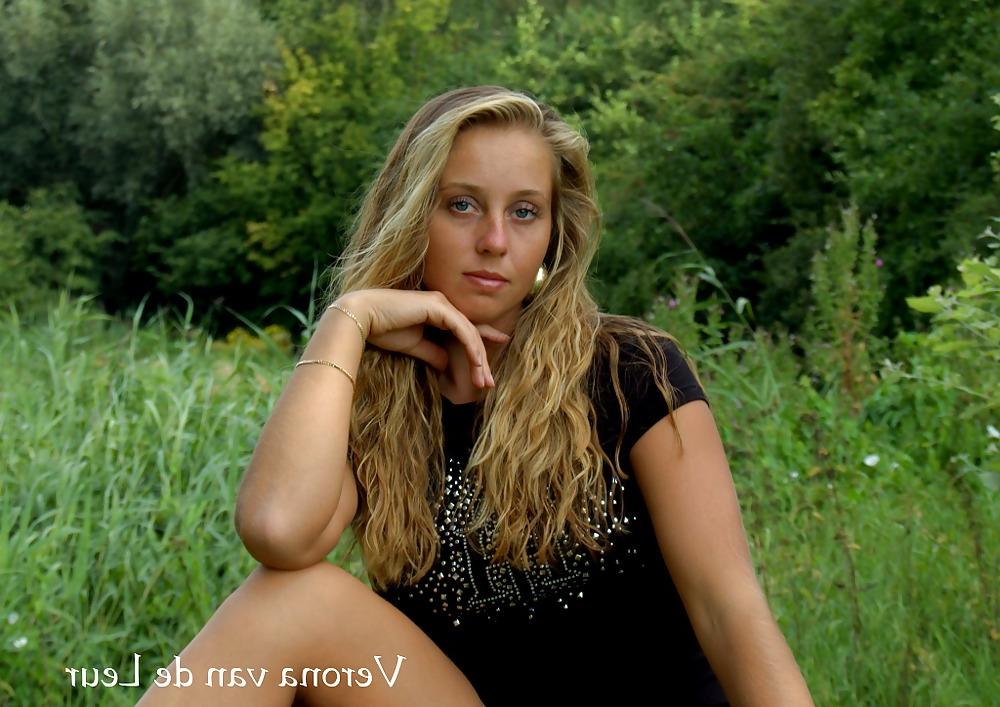 24P Verona van der leur