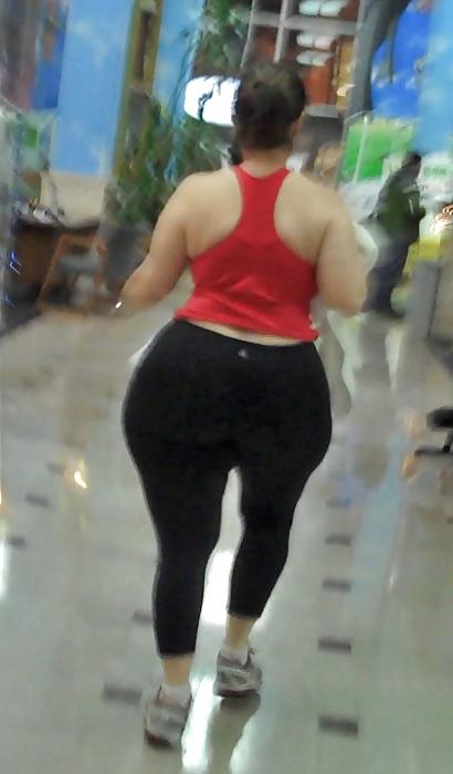 5P Phat Ass Booty in Gym