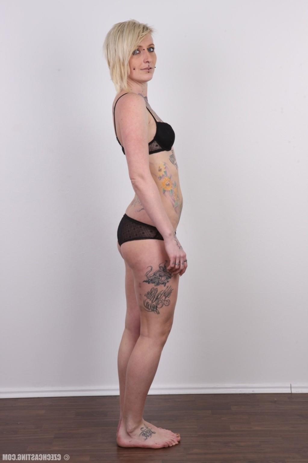 17P Tattooed and pierced blonde in casting pics