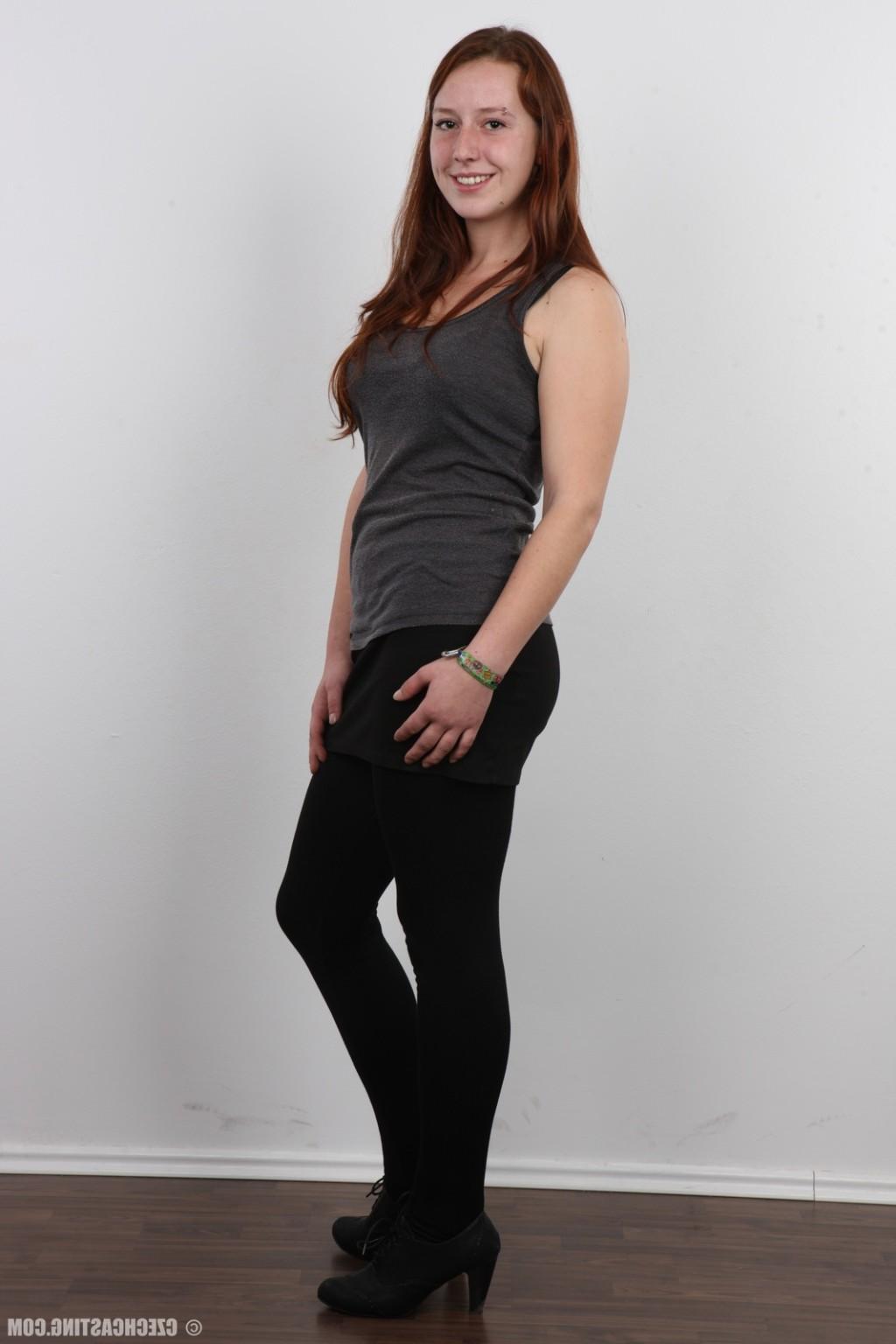 17P Amateur brunette casting pictures
