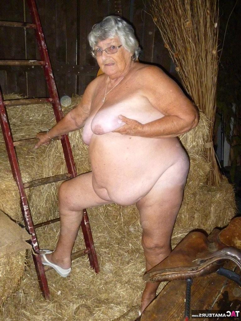 20P Granny frolics in the hay