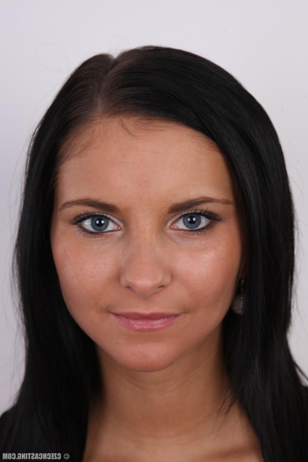 17P Petite brunette teen in casting photos