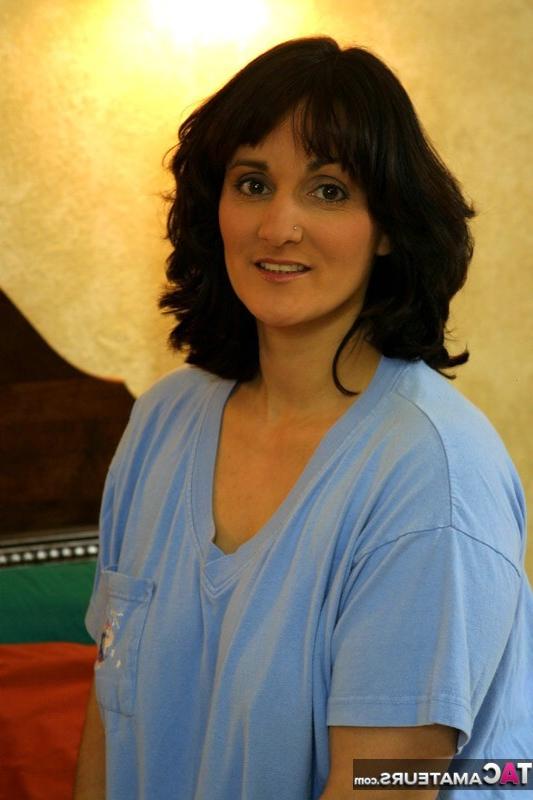 20P Reba is a curvy Italian swinger