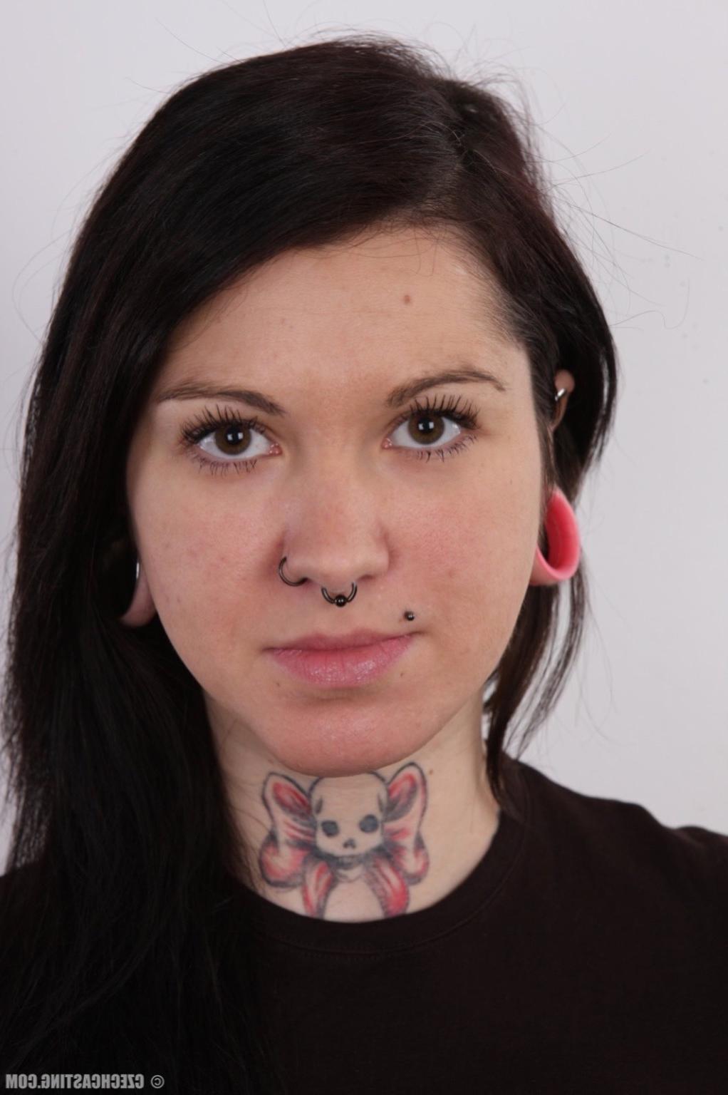 17P Tattooed brunette in casting session