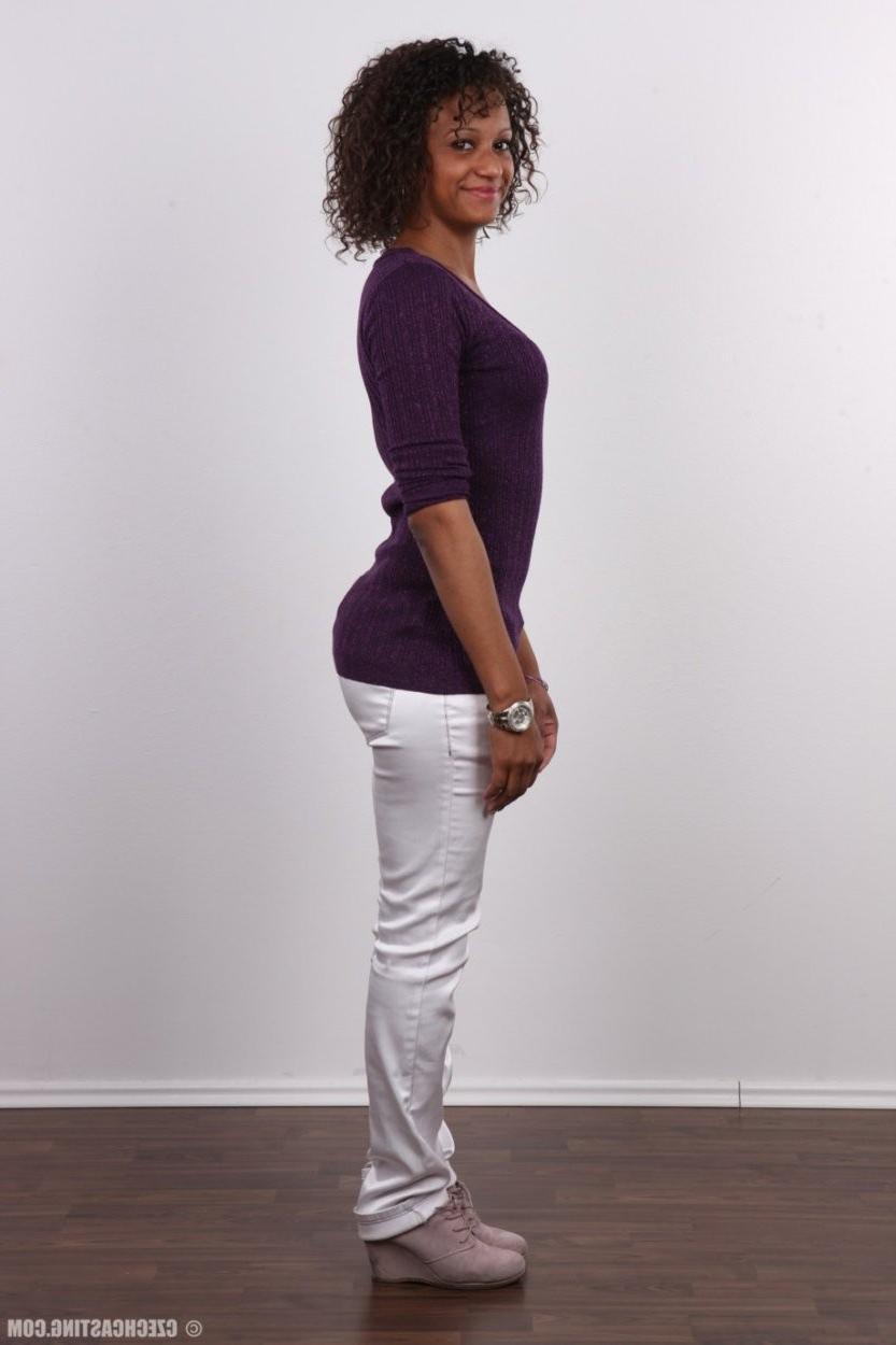 15P Black girl casting pics