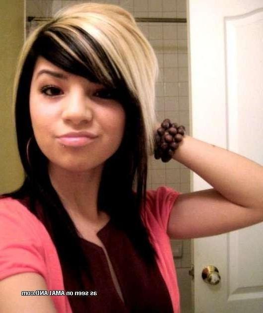 12P Sizzling hot collection of gorgeous amateur emo girlfriends