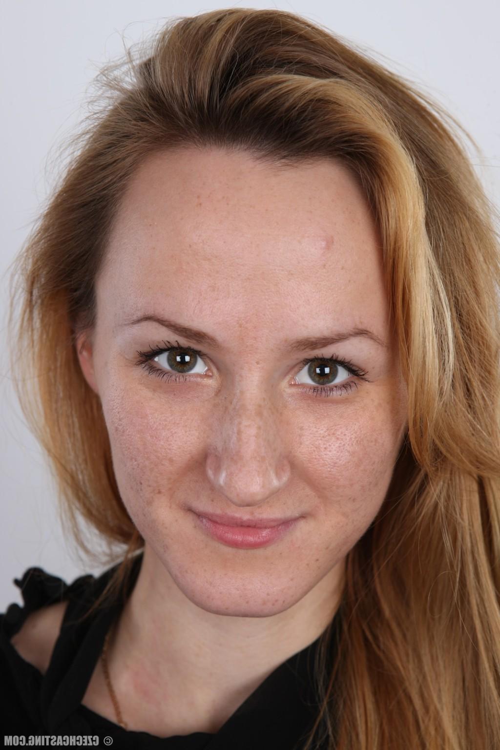 18P Amateur girl in casting session