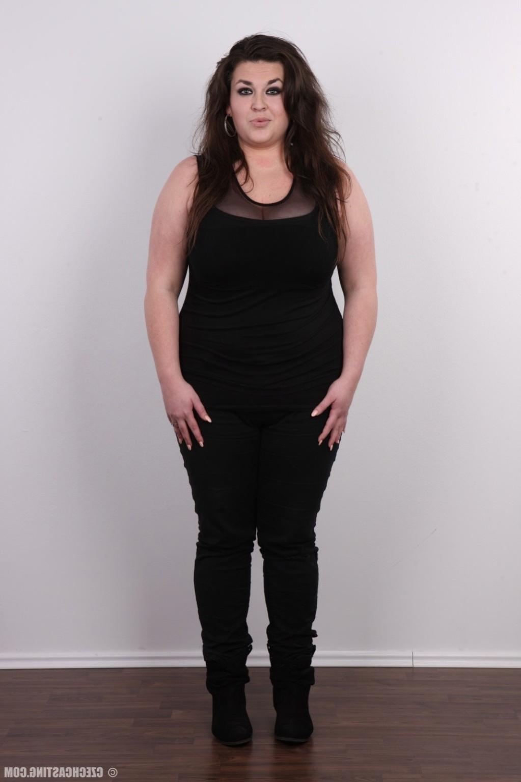 17P Fat brunette casting photos