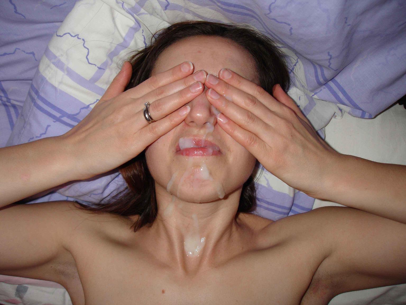 18P Teen gfs get a face full of cum