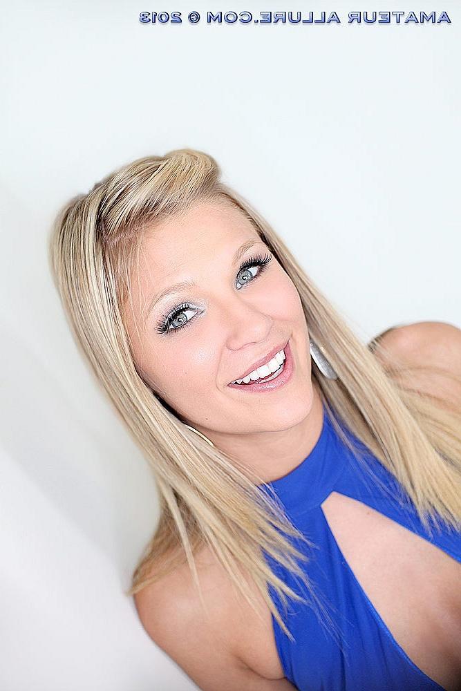 16P Cum on her tongue