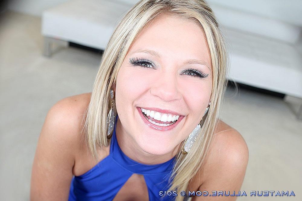 16P Cum on her tongue