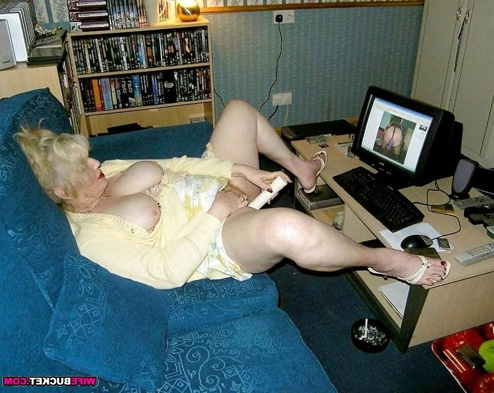 13P Amateur womens homemade sex photos