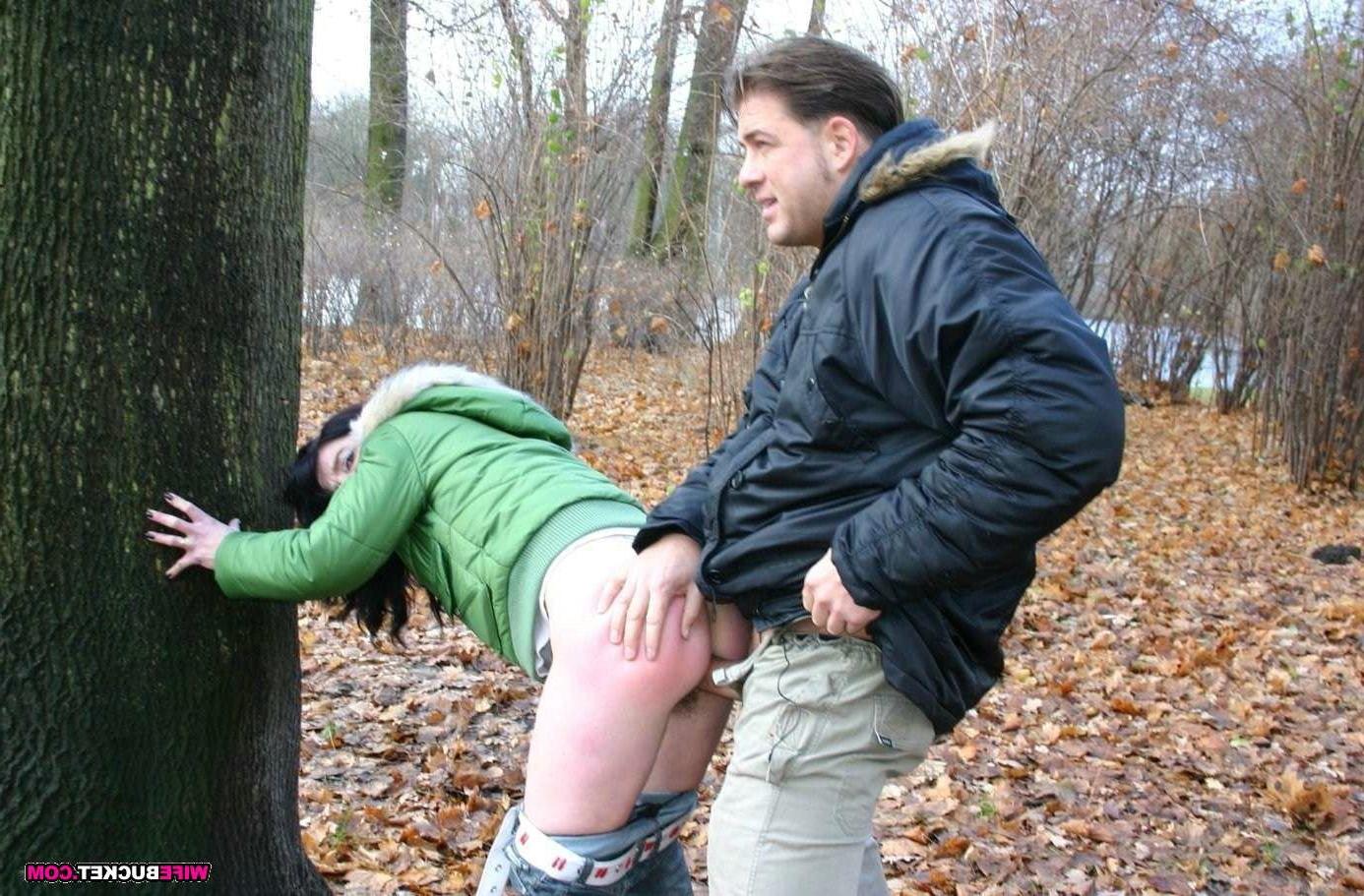 15P Real amateur wives and MILFs fucked in asses