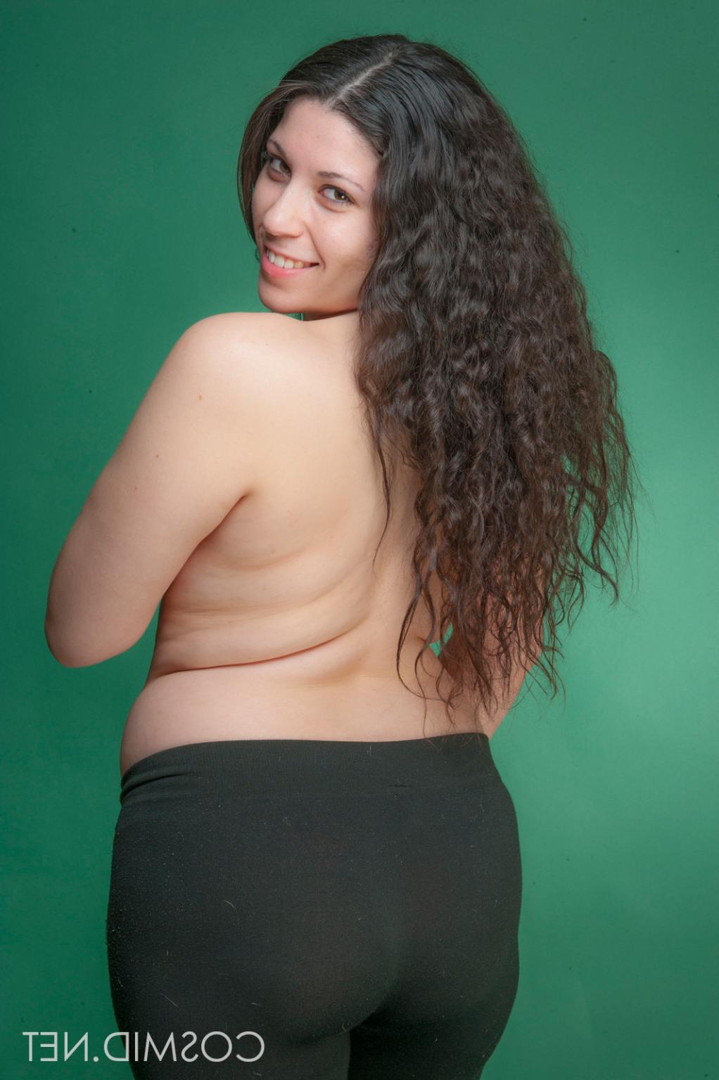 16P Margaret Abello big boobs babe