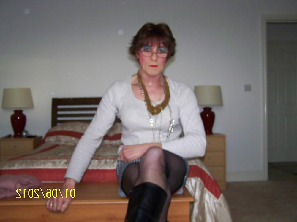 4P Fuck me in boots