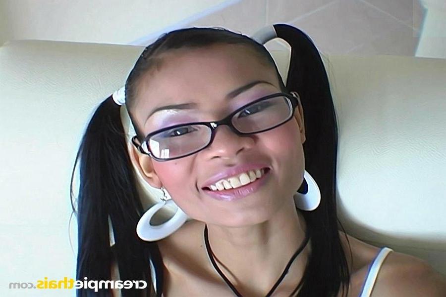 15P Behold the tiniest creampied pussy in the world