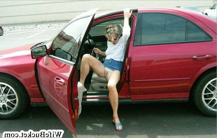 15P Amateur wives submited porn photos